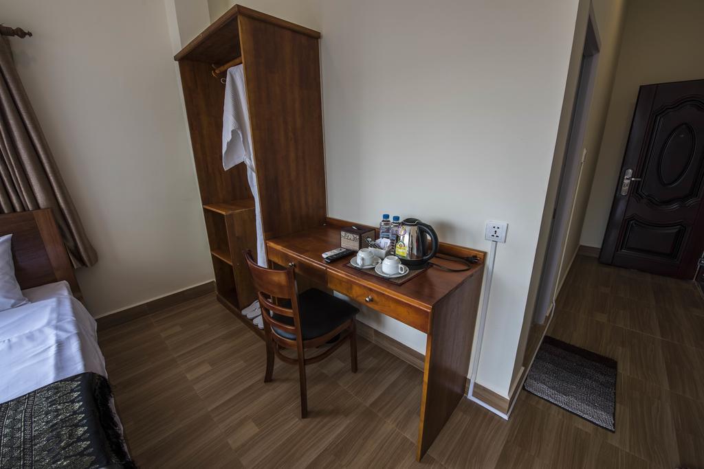 Phnom Penh Le Vincent Hotel Dış mekan fotoğraf